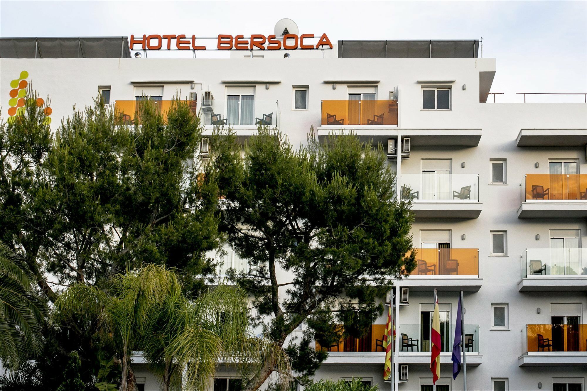 بينيكاسّين Hotel Bersoca المظهر الخارجي الصورة